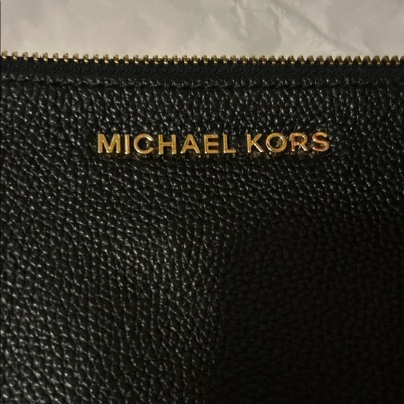Michael Kors Black Textured Clutch - Picture 3 of 8
